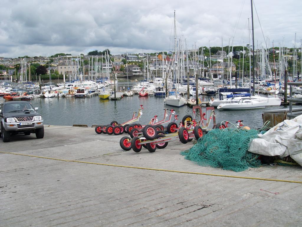Artists House Hotell Kinsale Exteriör bild